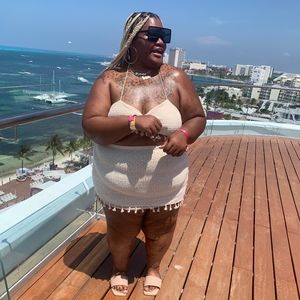 Meet your Posher, Evelyn